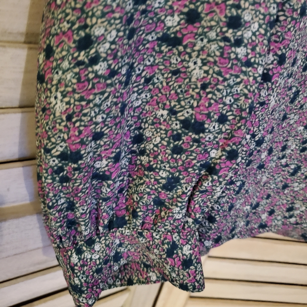 😀FREE W PURCHASE😀Bananna Republic Scallop Trim Floral Print Shirt Sz L - Picture 7 of 8